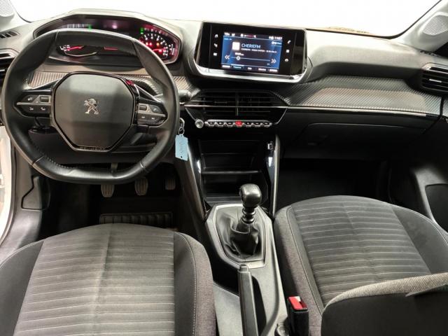 Peugeot 208 image 7