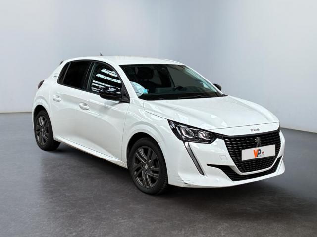 Peugeot 208 image 8