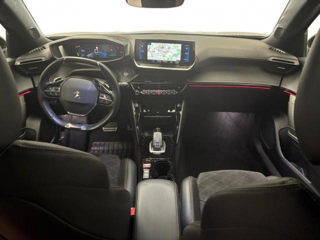 Peugeot 2008 image 2