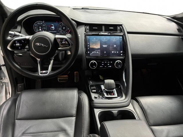 Jaguar E-Pace image 3