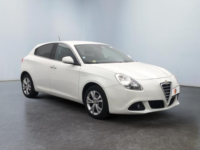 Alfa Romeo Giulietta image 4