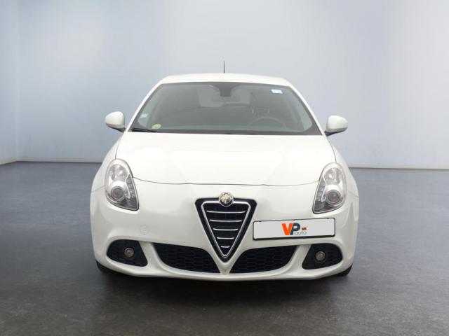 Alfa Romeo Giulietta image 6