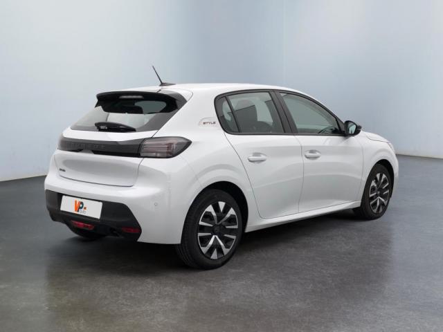 Peugeot 208 image 5