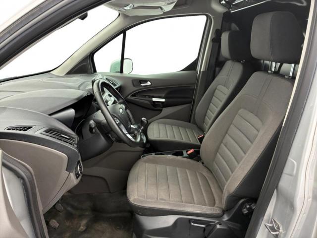 Ford Transit Connect image 7