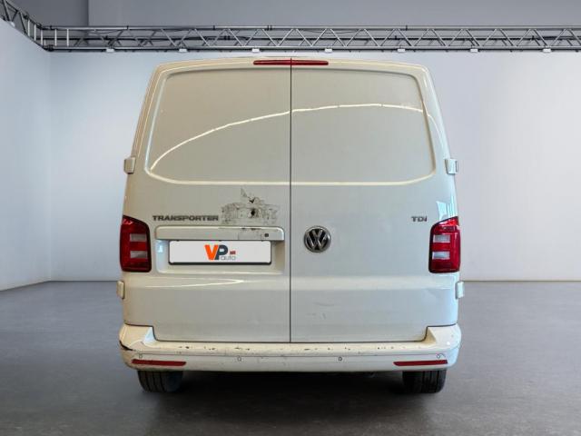 Volkswagen Transporter image 4