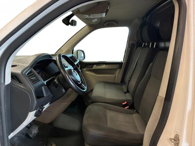 Volkswagen Transporter image 1