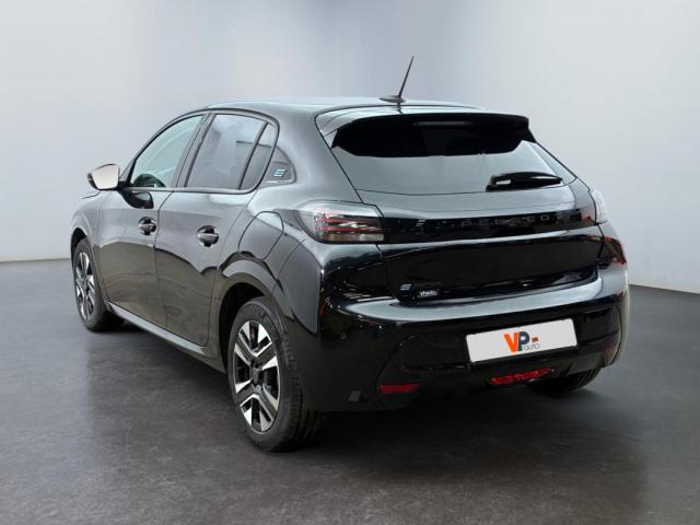 Peugeot 208 image 5