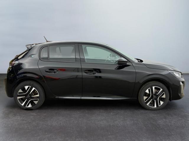 Peugeot 208 image 6