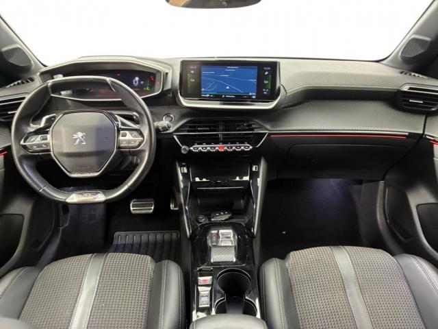 Peugeot 208 image 9