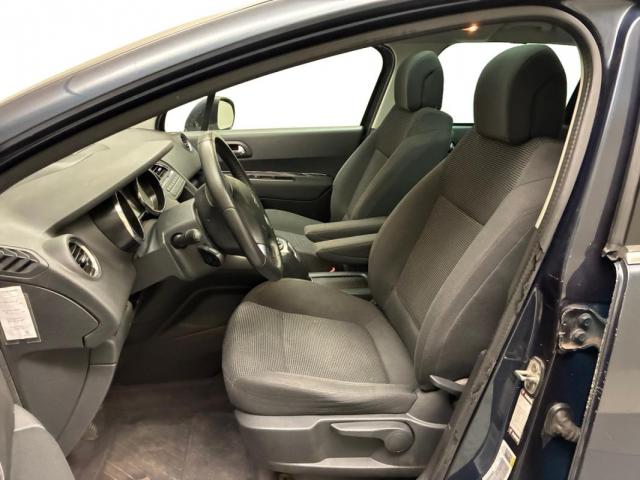 Peugeot 5008 image 6