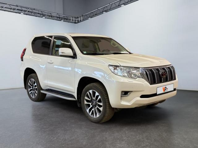 Toyota Land Cruiser image 1