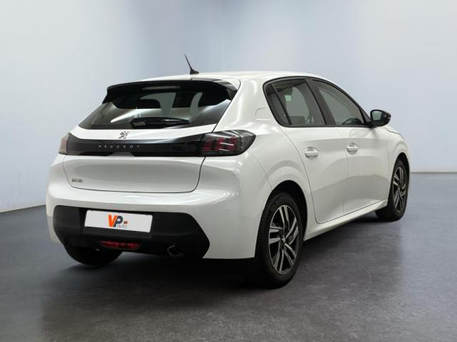 Peugeot 208 image 7