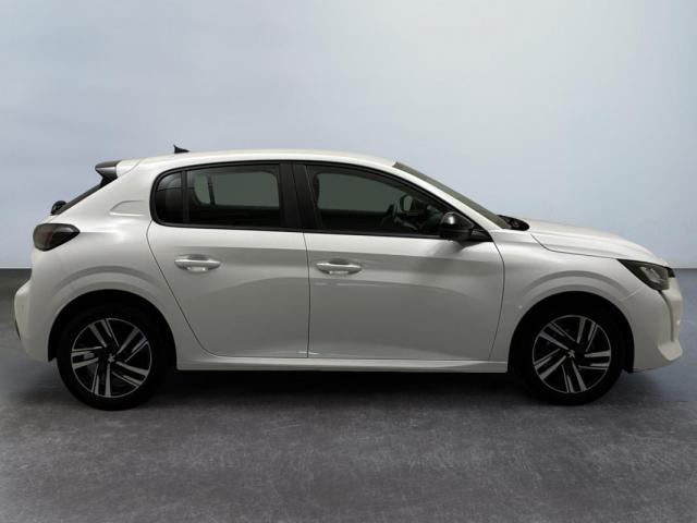 Peugeot 208 image 8