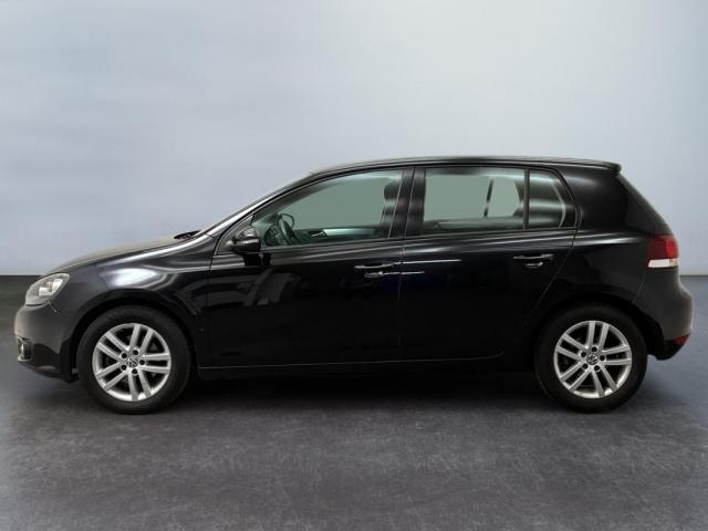 Volkswagen Golf image 8