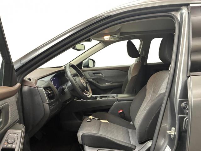 Nissan X-Trail image 7