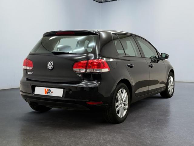 Volkswagen Golf image 9