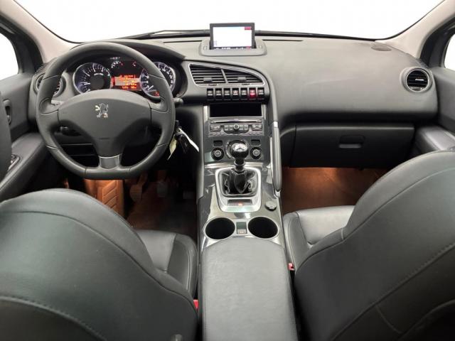 Peugeot 3008 image 3