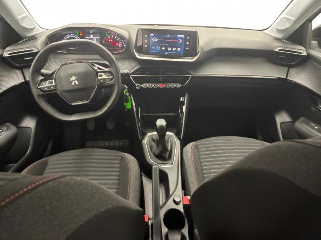 Peugeot 208 image 6