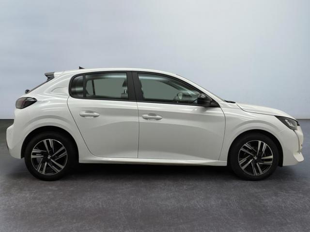 Peugeot 208 image 4