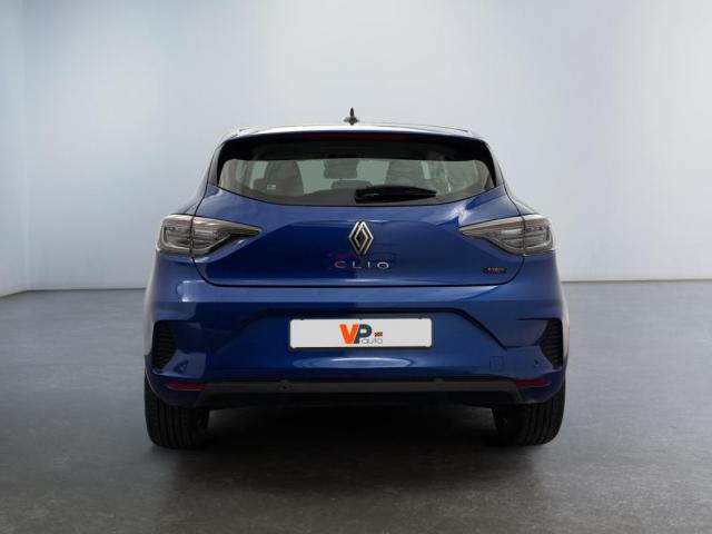 Renault Clio image 9