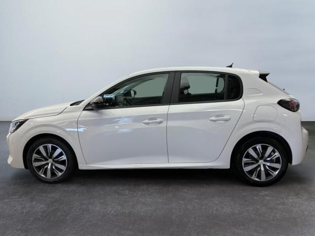 Peugeot 208 image 9