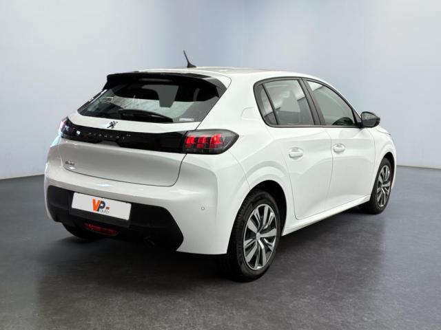 Peugeot 208 image 3
