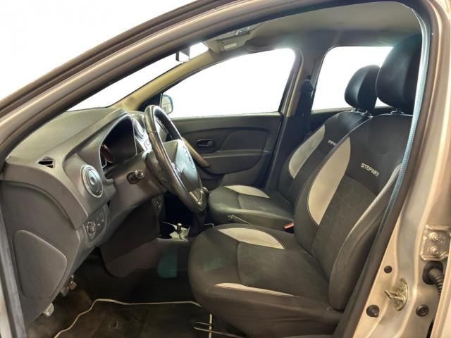 Dacia Sandero image 9