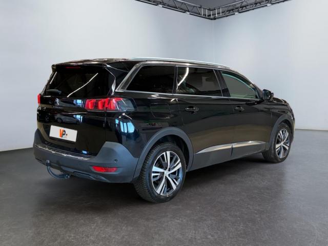 Peugeot 5008 image 8