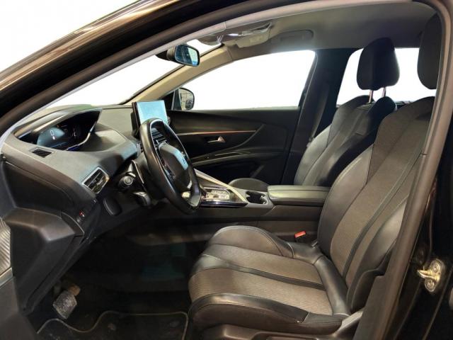 Peugeot 5008 image 4