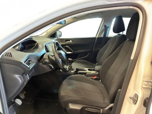 Peugeot 308 image 5