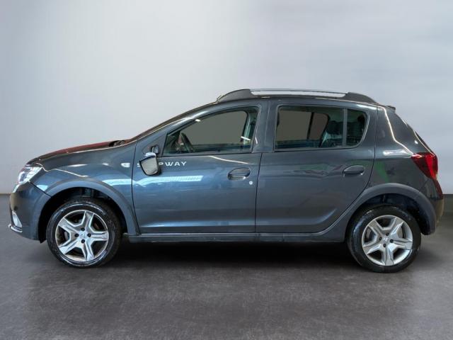 Dacia Sandero image 1