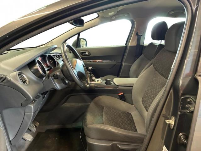 Peugeot 3008 image 9