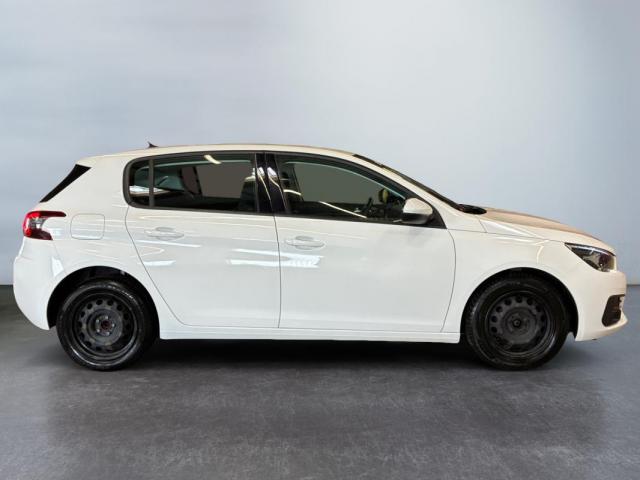 Peugeot 308 image 7