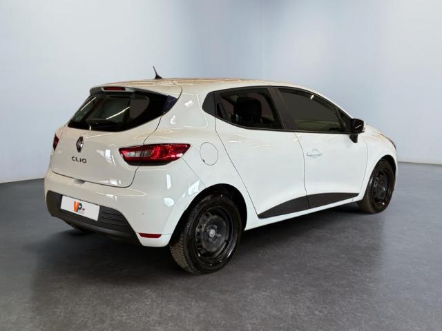 Renault Clio image 2