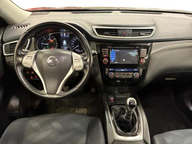 Nissan X-Trail image 1