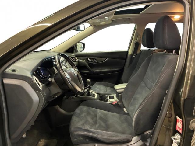 Nissan X-Trail image 9