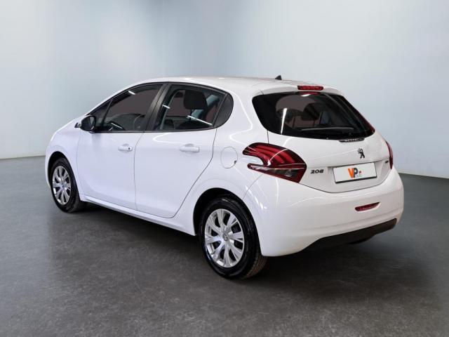 Peugeot 208 image 4