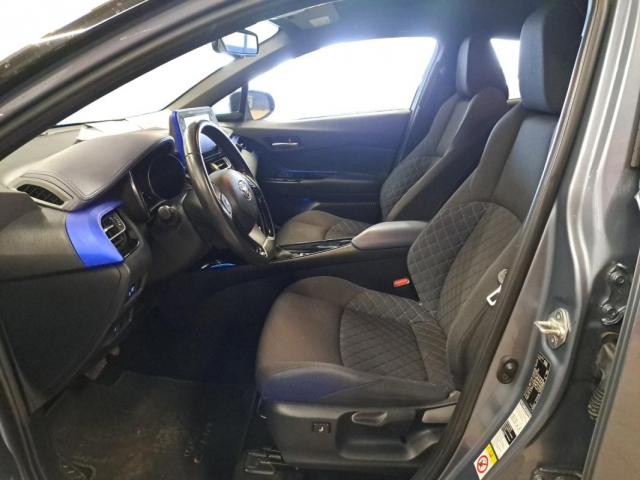 Toyota C-Hr image 2