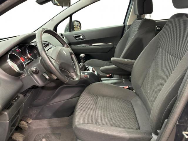 Peugeot 5008 image 6