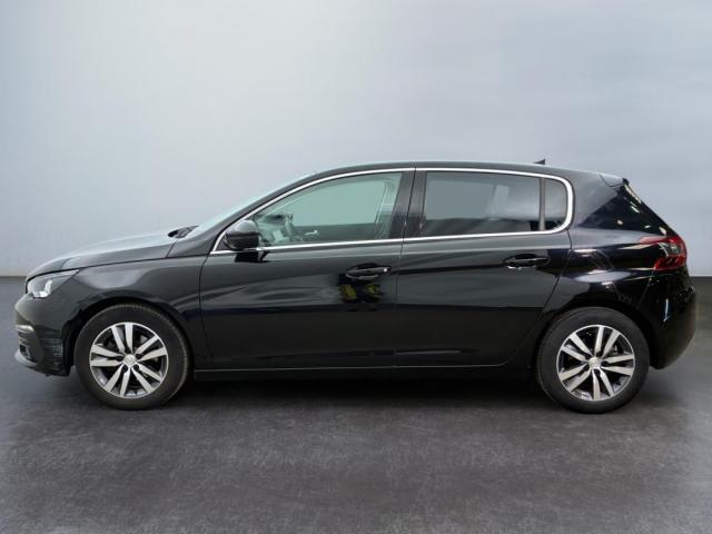 Peugeot 308 image 1