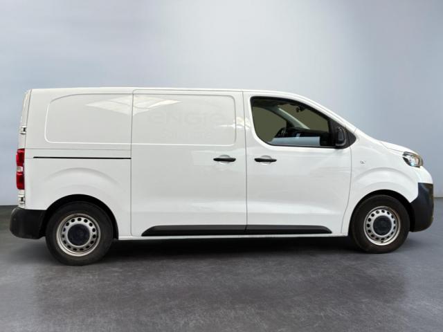 Peugeot Expert image 2