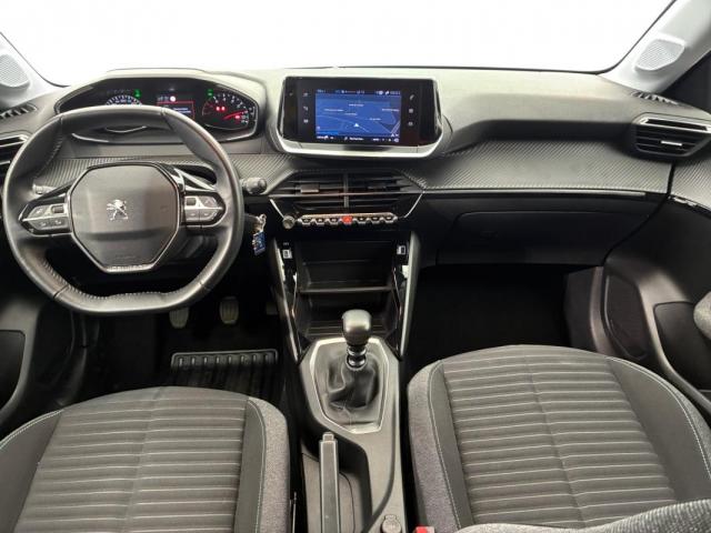 Peugeot 208 image 5