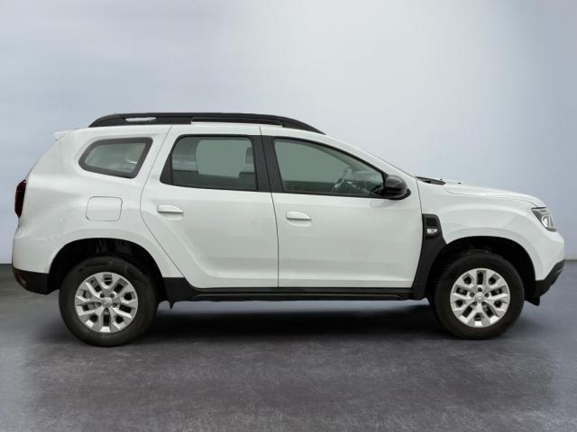 Dacia Duster image 9