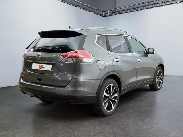 Nissan X-Trail image 2