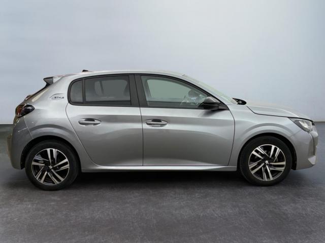 Peugeot 208 image 3