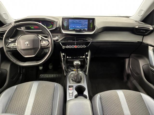 Peugeot 2008 image 6
