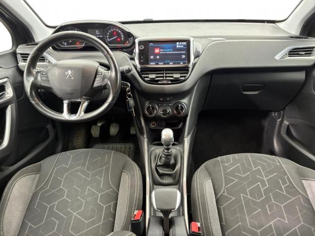 Peugeot 2008 image 5