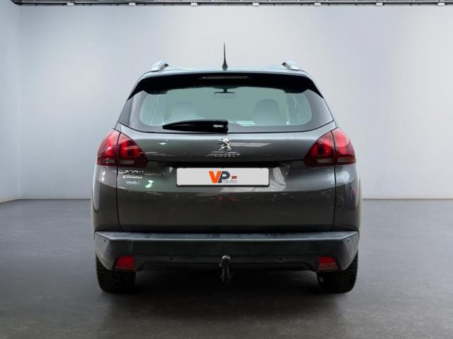 Peugeot 2008 image 1