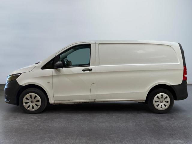 Mercedes Benz Vito image 3