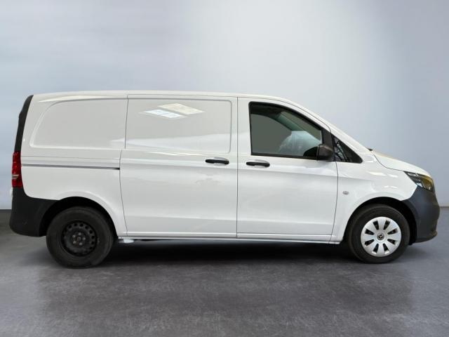 Mercedes Benz Vito image 5